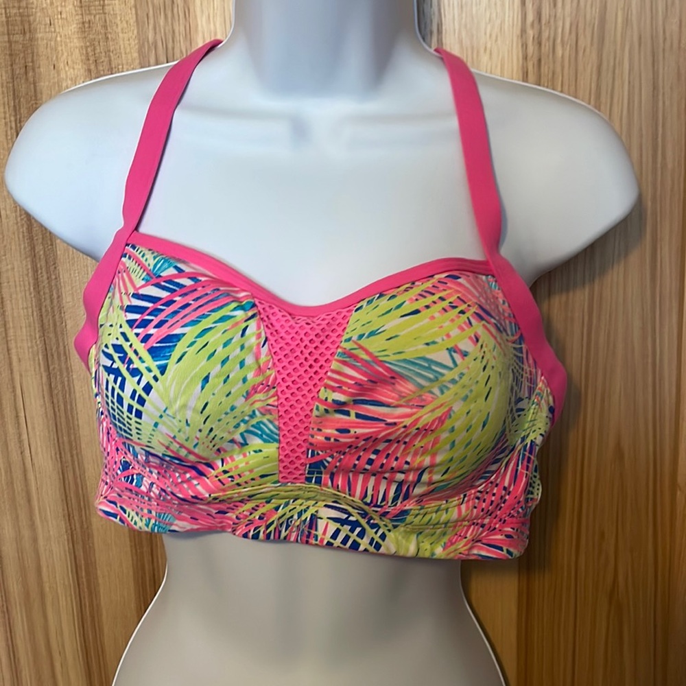 Victoria secrets sports bra 36 c